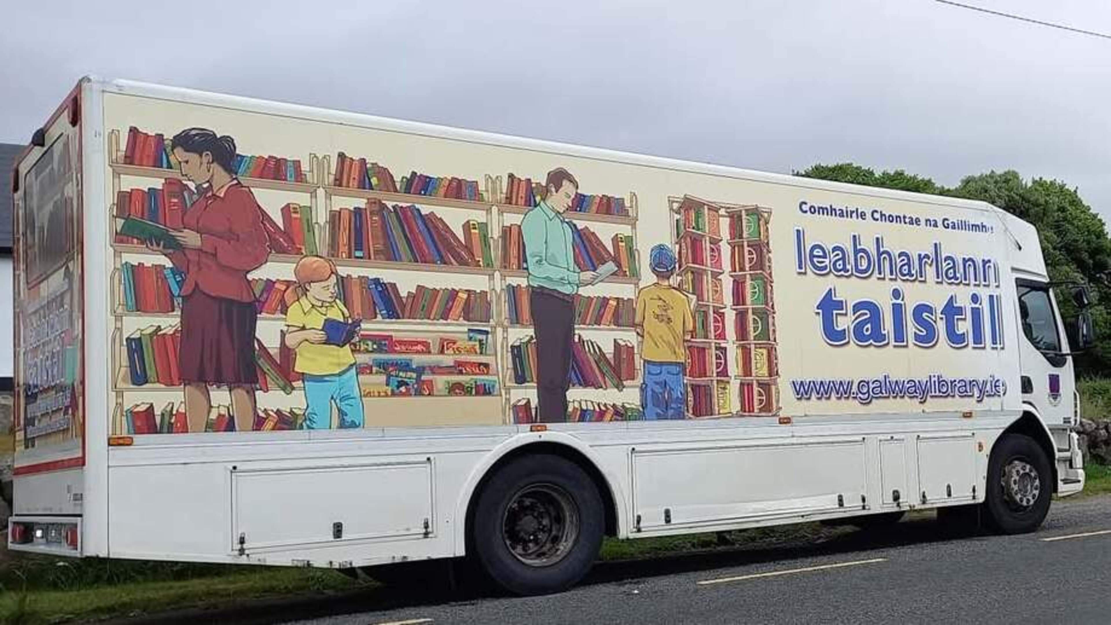 Galway unveils Ireland’s first library buses